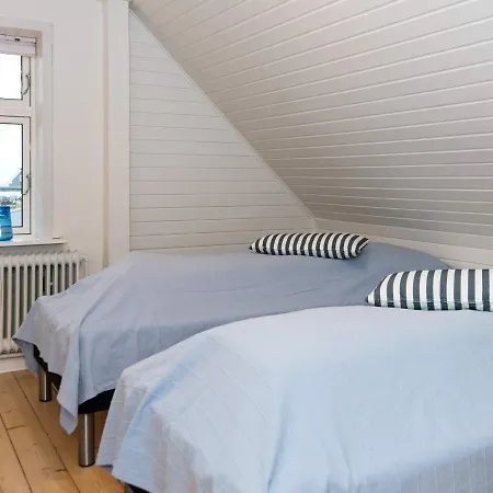 4 Person Holiday In V Esbjerg